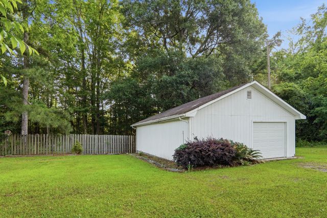 10163 Charleston Highway, Saint George, SC 29477