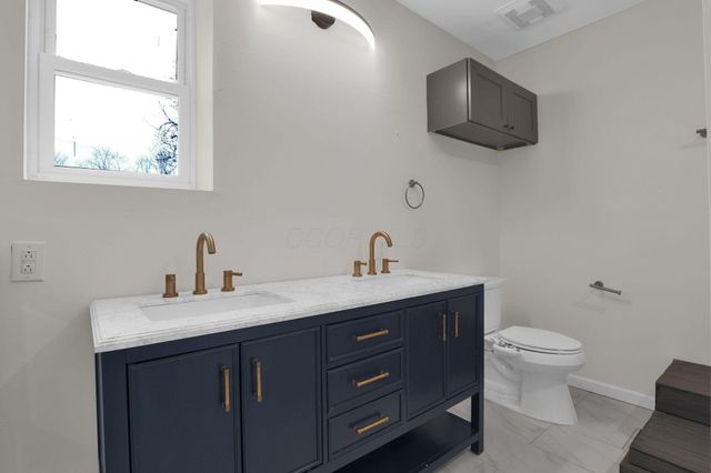 343 Flint Ridge Drive, Columbus, OH 43230