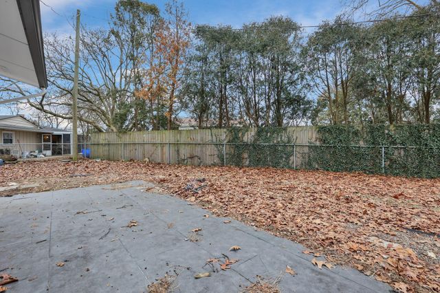 343 Flint Ridge Drive, Columbus, OH 43230