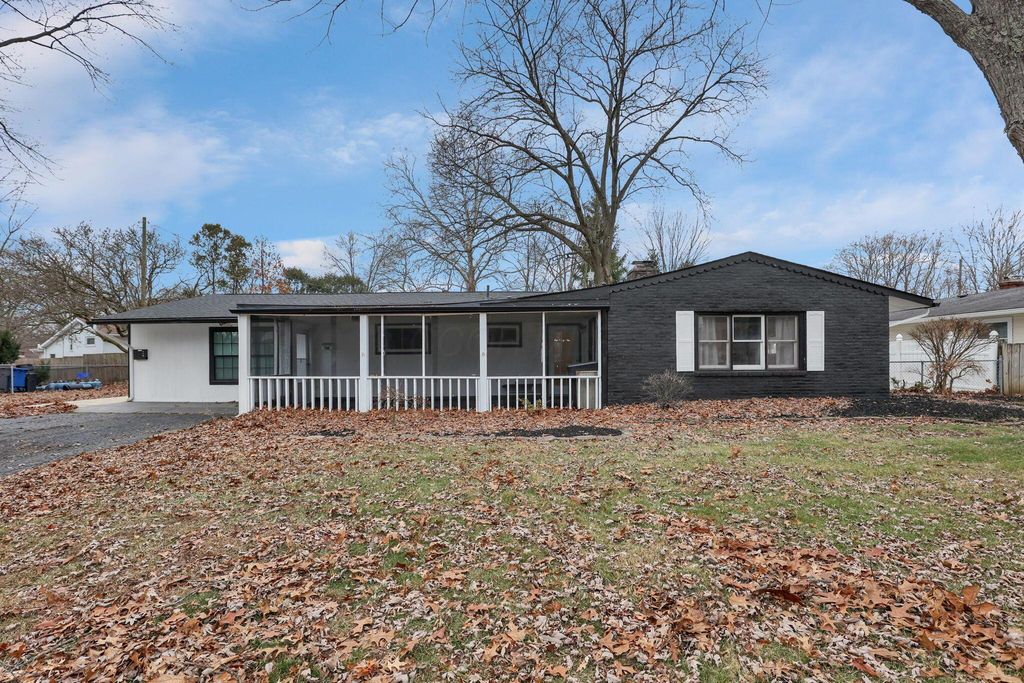 343 Flint Ridge Drive, Columbus, OH 43230