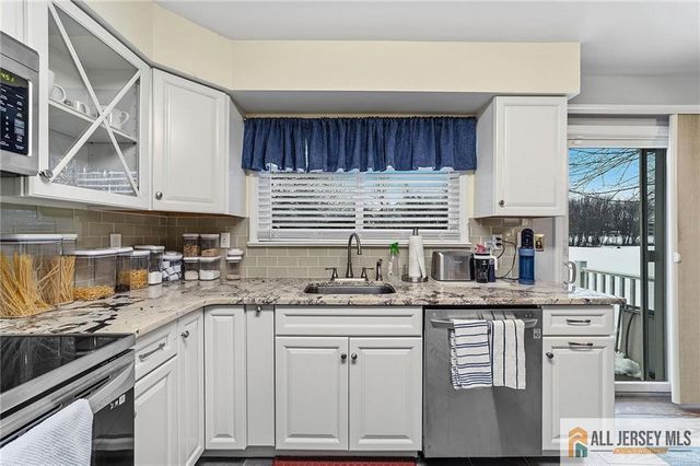 491 Delair Road 491B, Monroe, NJ 08831