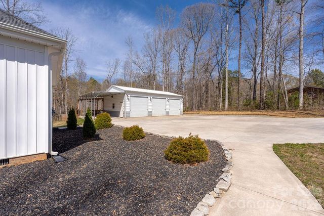 245 Rocky River Road, Mooresville, NC 28115