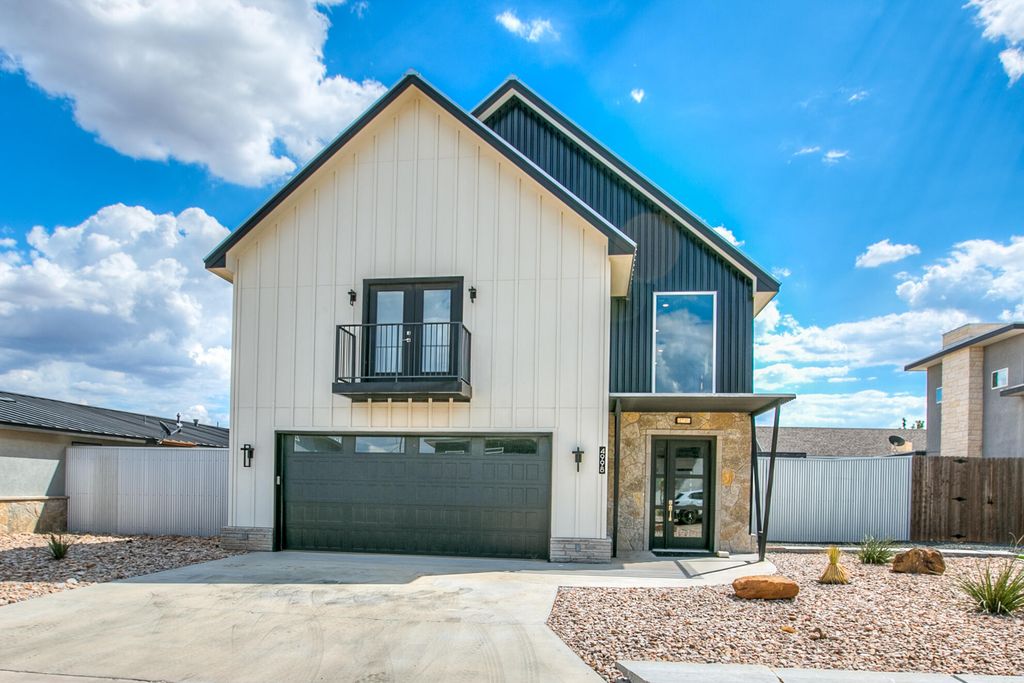 Image 1 of property listing at 4998 Silver Creek Pass, San Angelo, TX 76904