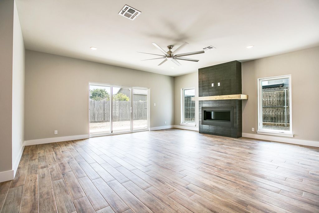 Image 11 of property listing at 4998 Silver Creek Pass, San Angelo, TX 76904