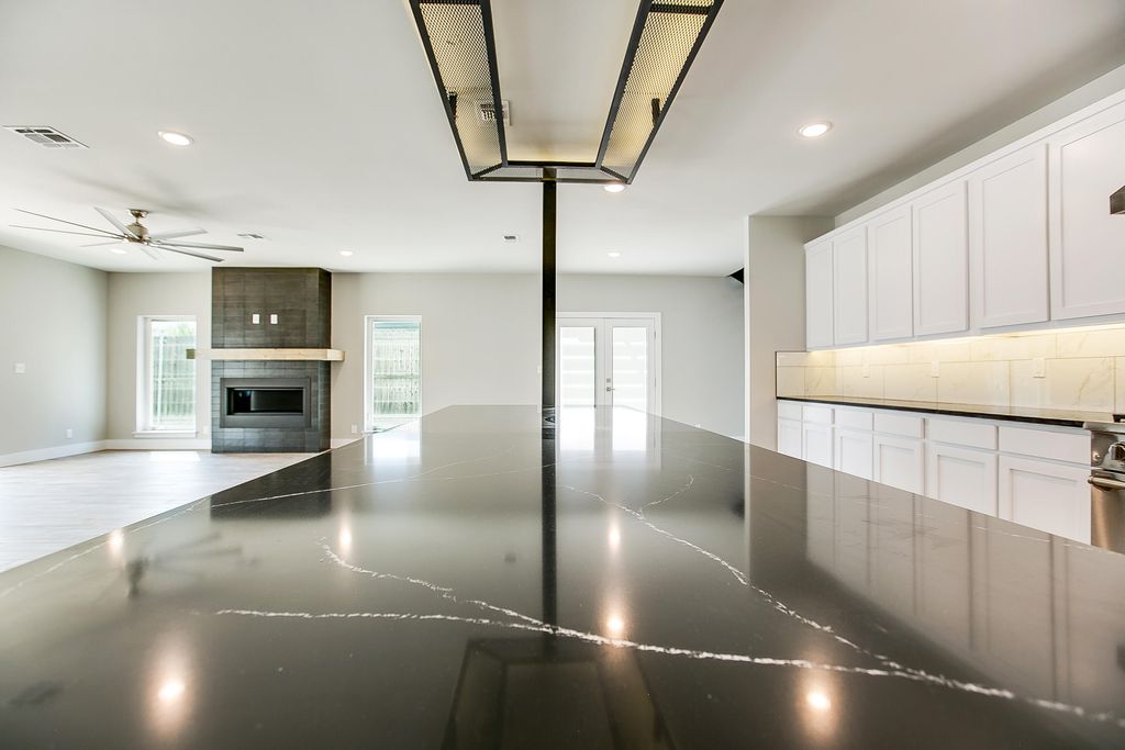 Image 22 of property listing at 4998 Silver Creek Pass, San Angelo, TX 76904