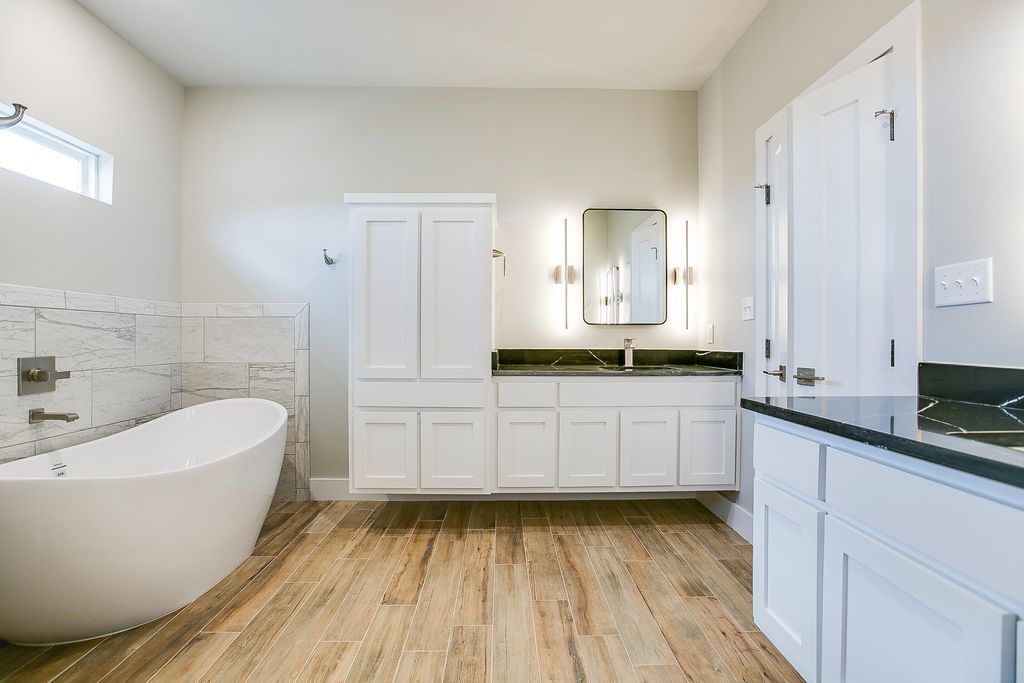 Image 32 of property listing at 4998 Silver Creek Pass, San Angelo, TX 76904