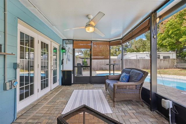 2015 RONALD CIRCLE, Seffner, FL 33584