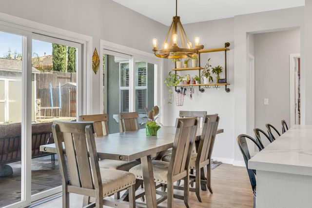 353 Eagle Dr, Ione, CA 95640