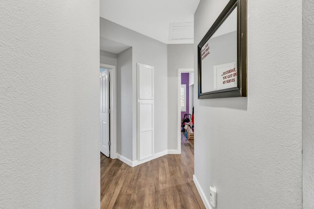 353 Eagle Dr, Ione, CA 95640