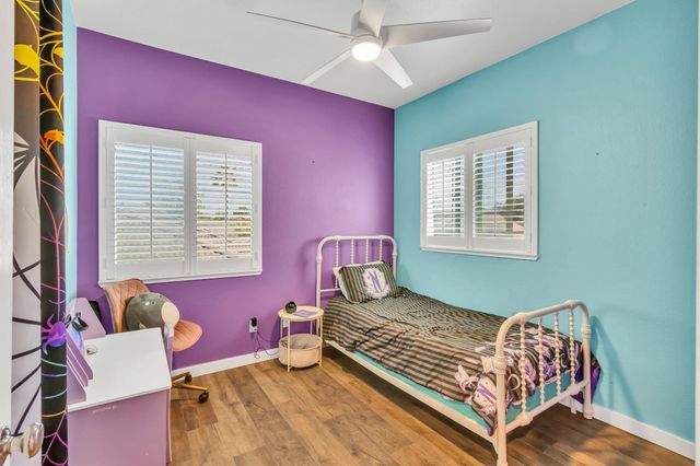 353 Eagle Dr, Ione, CA 95640