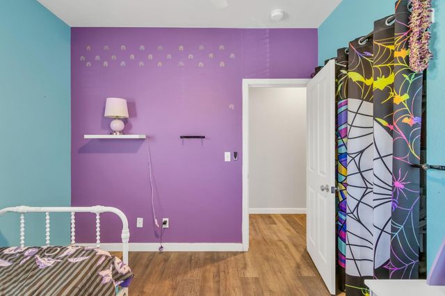 353 Eagle Dr, Ione, CA 95640