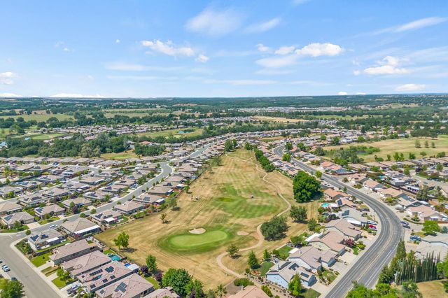 353 Eagle Dr, Ione, CA 95640