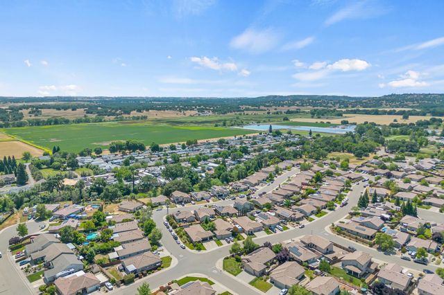 353 Eagle Dr, Ione, CA 95640