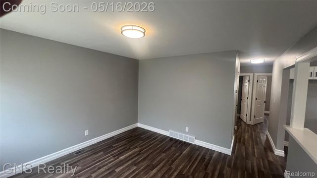 19758 Vermander Avenue, Clinton Charter Township, MI 48035