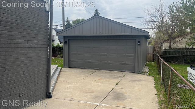 19758 Vermander Avenue, Clinton Charter Township, MI 48035