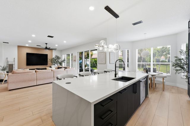 12339 NW 77th Manor, Parkland, FL 33076