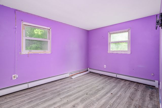 61 Barry Rd, Worcester, MA 01609