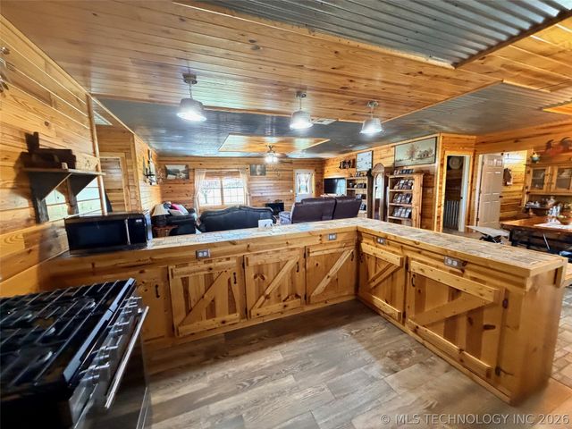 118184 S 4150 Road, Eufaula, OK 74432