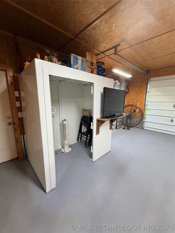 118184 S 4150 Road, Eufaula, OK 74432