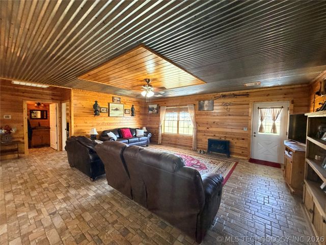 118184 S 4150 Road, Eufaula, OK 74432