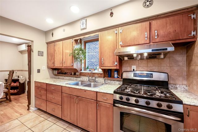 6717 Fresh Meadow Lane, Fresh Meadows, NY 11365