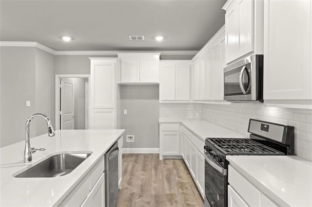 304 Community Drive, Lavon, TX 75166