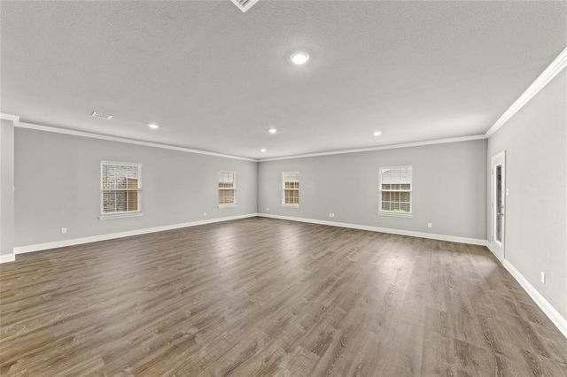 304 Community Drive, Lavon, TX 75166
