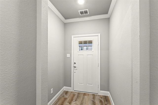 304 Community Drive, Lavon, TX 75166