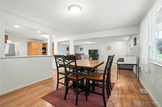 4161 Sunbeam Avenue, Beavercreek, OH 45440
