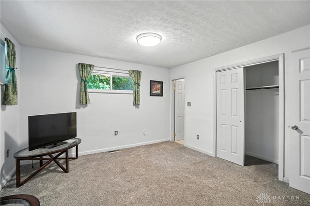 4161 Sunbeam Avenue, Beavercreek, OH 45440