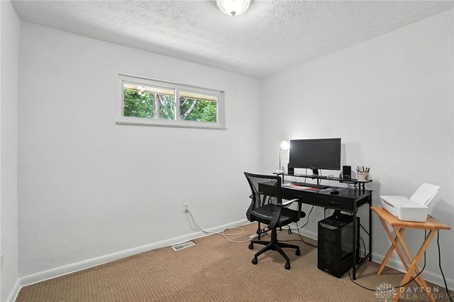 4161 Sunbeam Avenue, Beavercreek, OH 45440