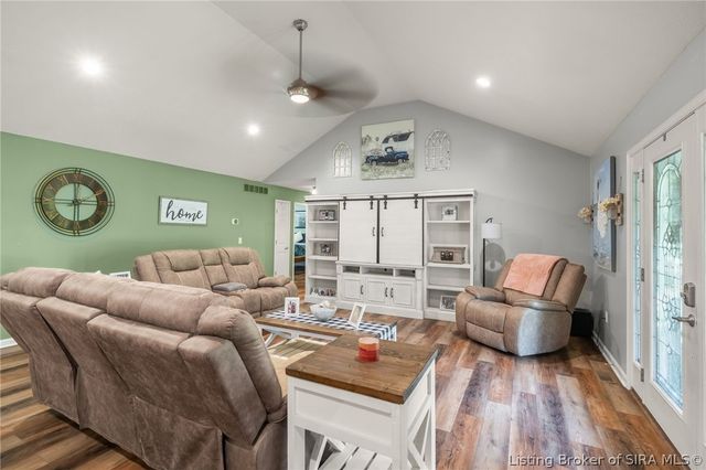 12205 Bailey Hill Road, Charlestown, IN 47111