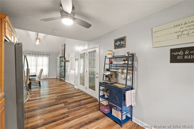 12205 Bailey Hill Road, Charlestown, IN 47111