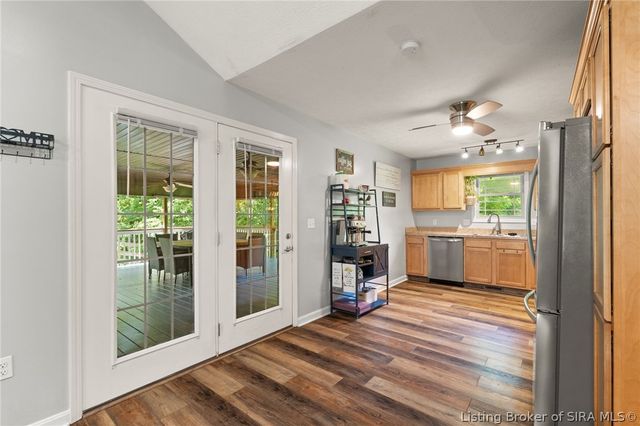 12205 Bailey Hill Road, Charlestown, IN 47111