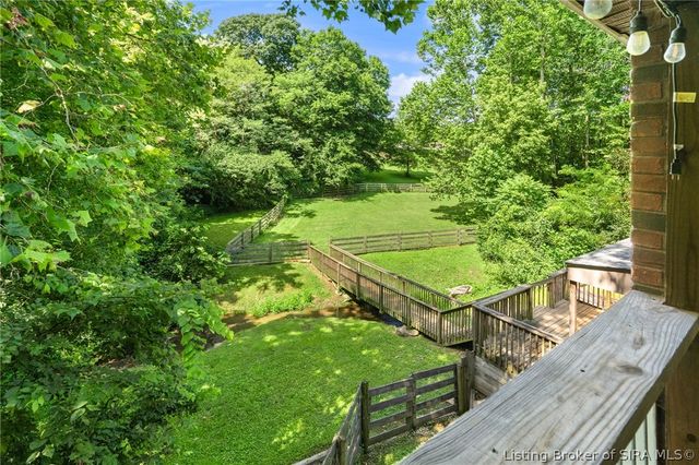 12205 Bailey Hill Road, Charlestown, IN 47111