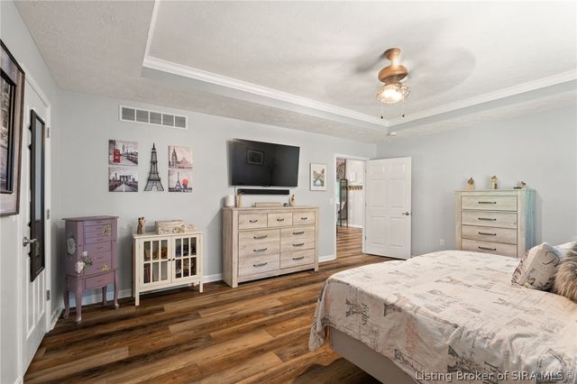 12205 Bailey Hill Road, Charlestown, IN 47111