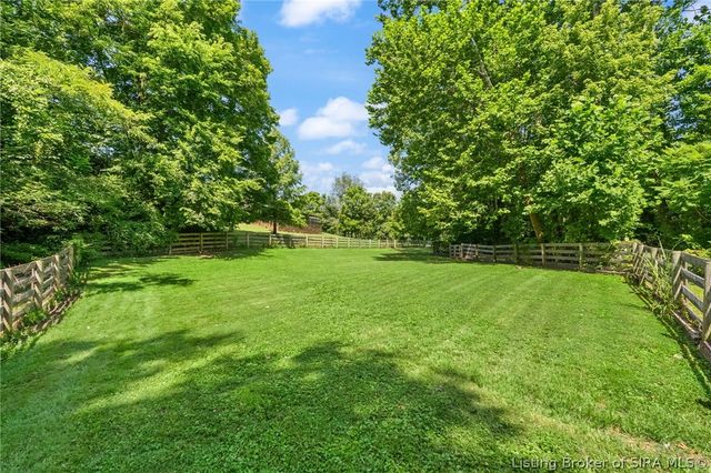 12205 Bailey Hill Road, Charlestown, IN 47111