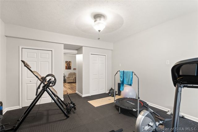 12205 Bailey Hill Road, Charlestown, IN 47111