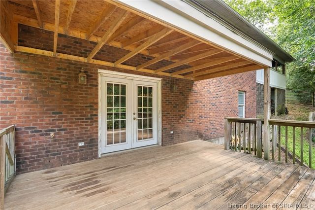 12205 Bailey Hill Road, Charlestown, IN 47111