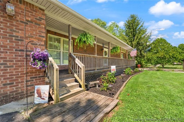 12205 Bailey Hill Road, Charlestown, IN 47111