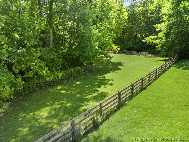 12205 Bailey Hill Road, Charlestown, IN 47111
