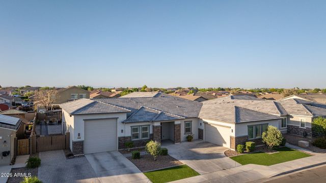 18540 W COLTER Street, Litchfield Park, AZ 85340
