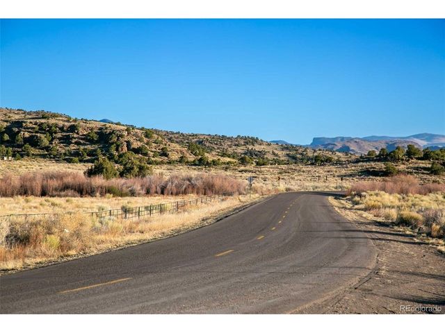 1080 Pronghorn Trl, Del Norte, CO 81132