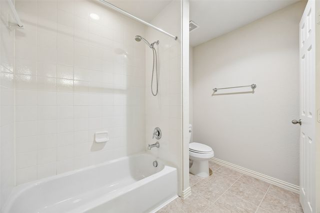 7001 Handen Drive, Rowlett, TX 75089
