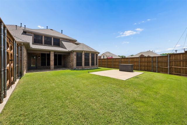 7001 Handen Drive, Rowlett, TX 75089