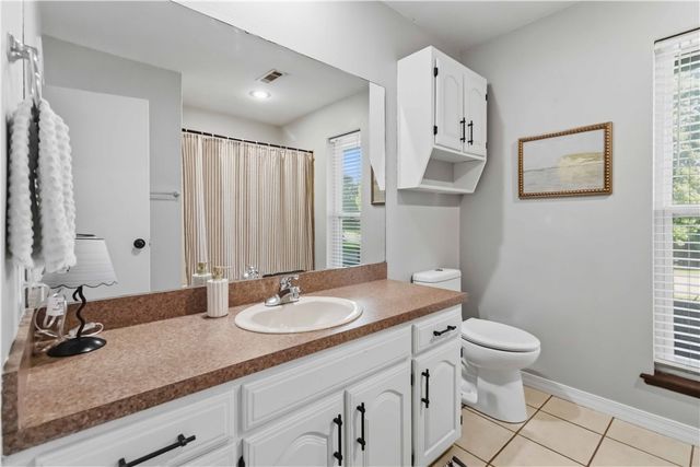 2741 E Ferguson Avenue, Fayetteville, AR 72703