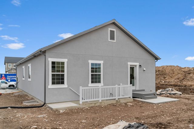 8205 W SENTINEL PEAK DR, Magna, UT 84044