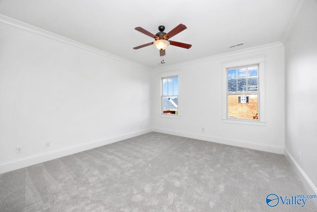 31 W Lake Forest Blvd, Huntsville, AL 35824