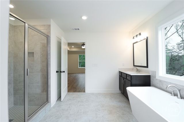 1020 COTTONWOOD Lane, Loganville, GA 30052