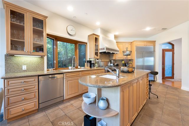 13470 Rand Drive, Sherman Oaks, CA 91423
